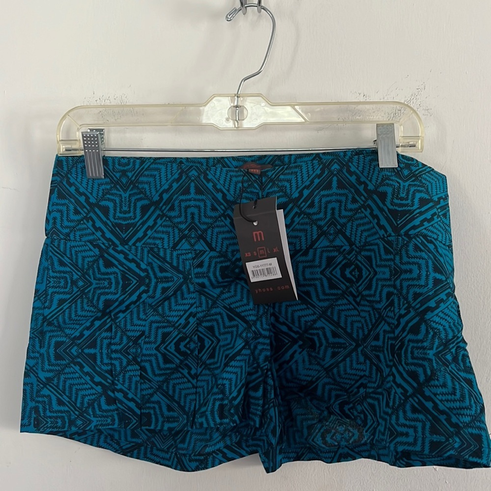 Yhoss woman shorts